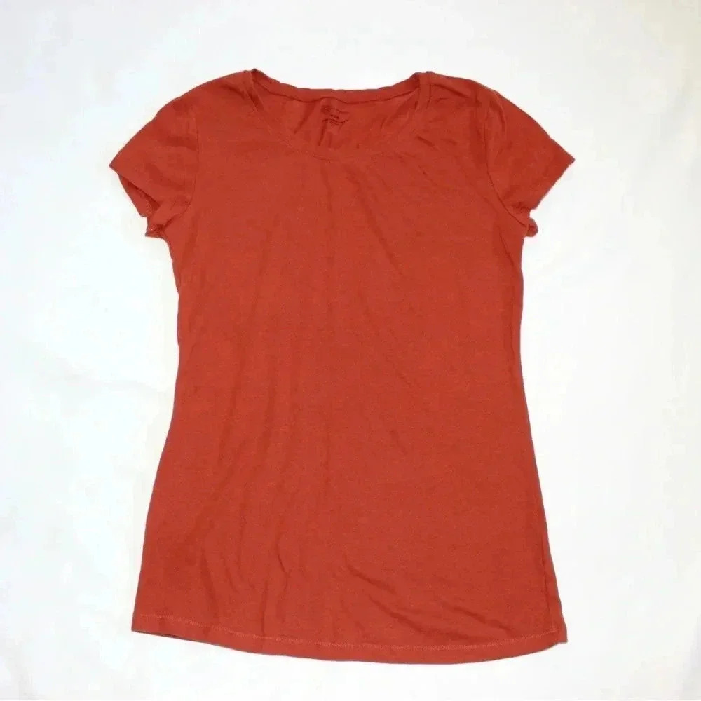 No Boundaries Women’s Top T-Shirt Medium (7-9) Burnt orange/rust Short Sleeve